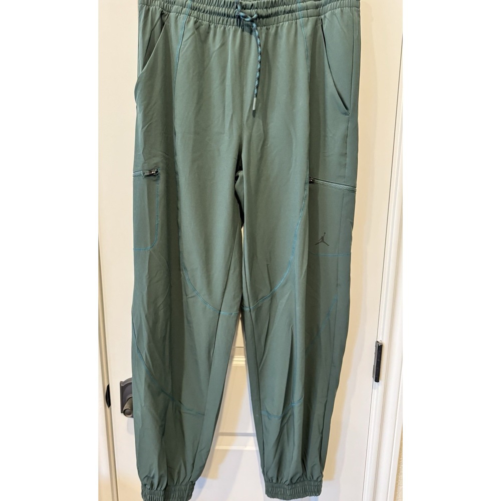 Nike Jordan Men's Loose Fit Joggers Green Size M Athletic Pants Jumpman Logo